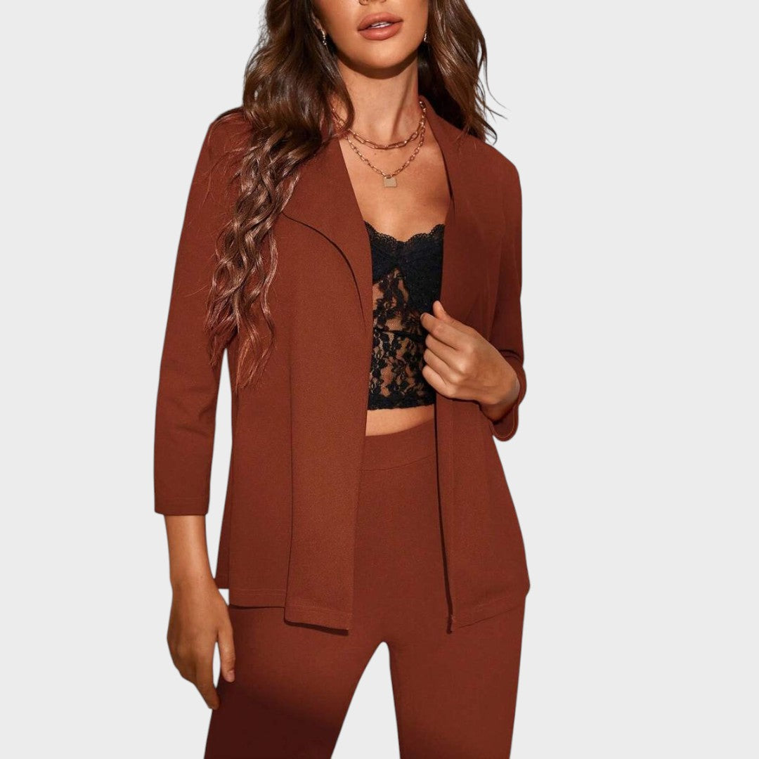 Sonja – Elegantni Uredski Kostim